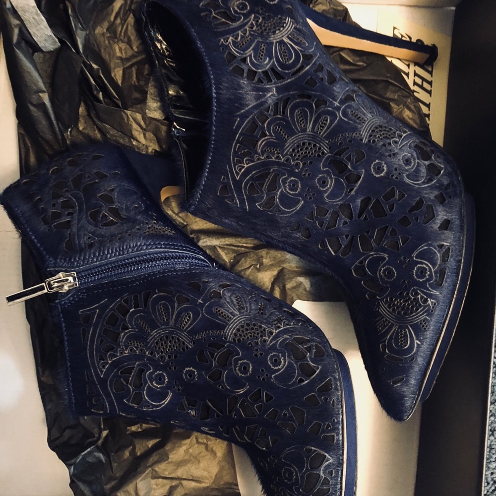 June Ambrose Boots. Size 9.5. Blue